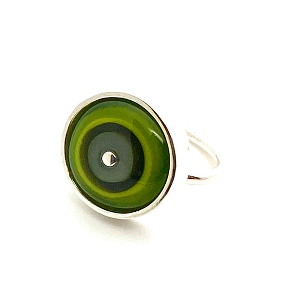 Simple Circle Ring Green and Gray Glass and Sterling Silver Framed US Size 7